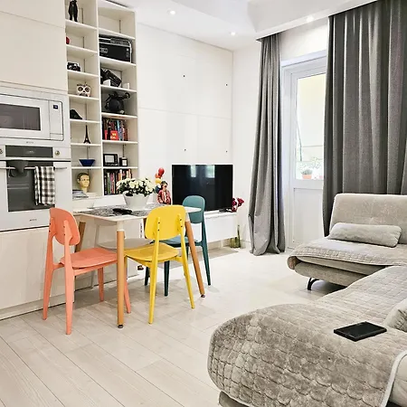 アパート The Actors *