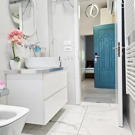 The Actors Apartmán Tirana