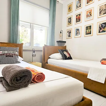 The Actors * 티라나