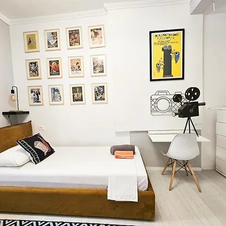 The Actors Apartmán