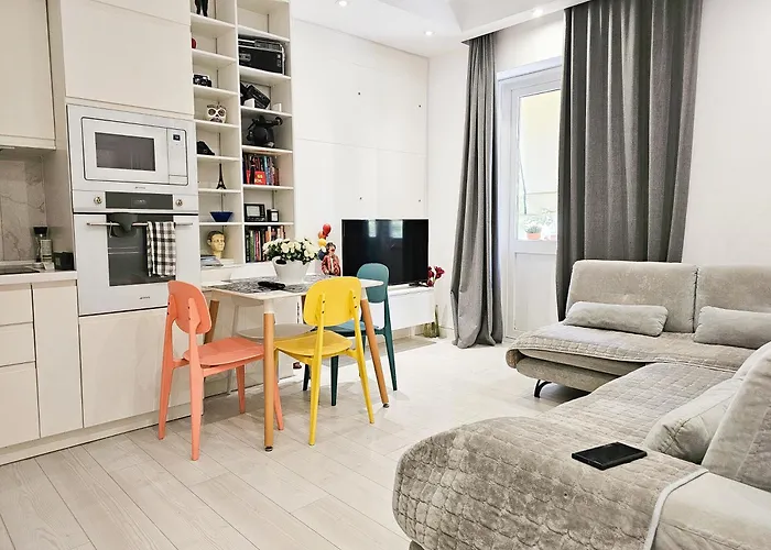 Apartman The Actors *